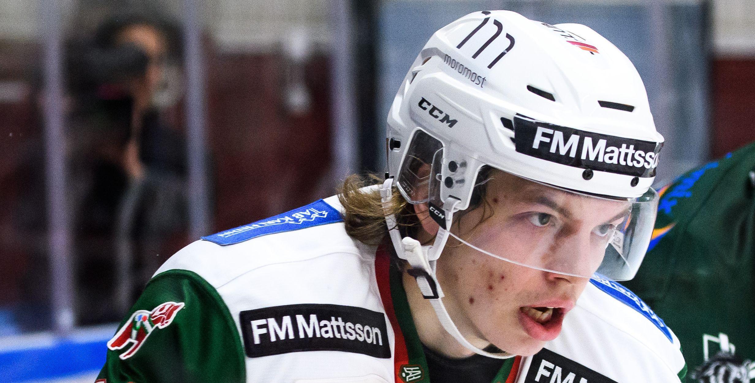 Lukas Wernblom får chansen i SHL