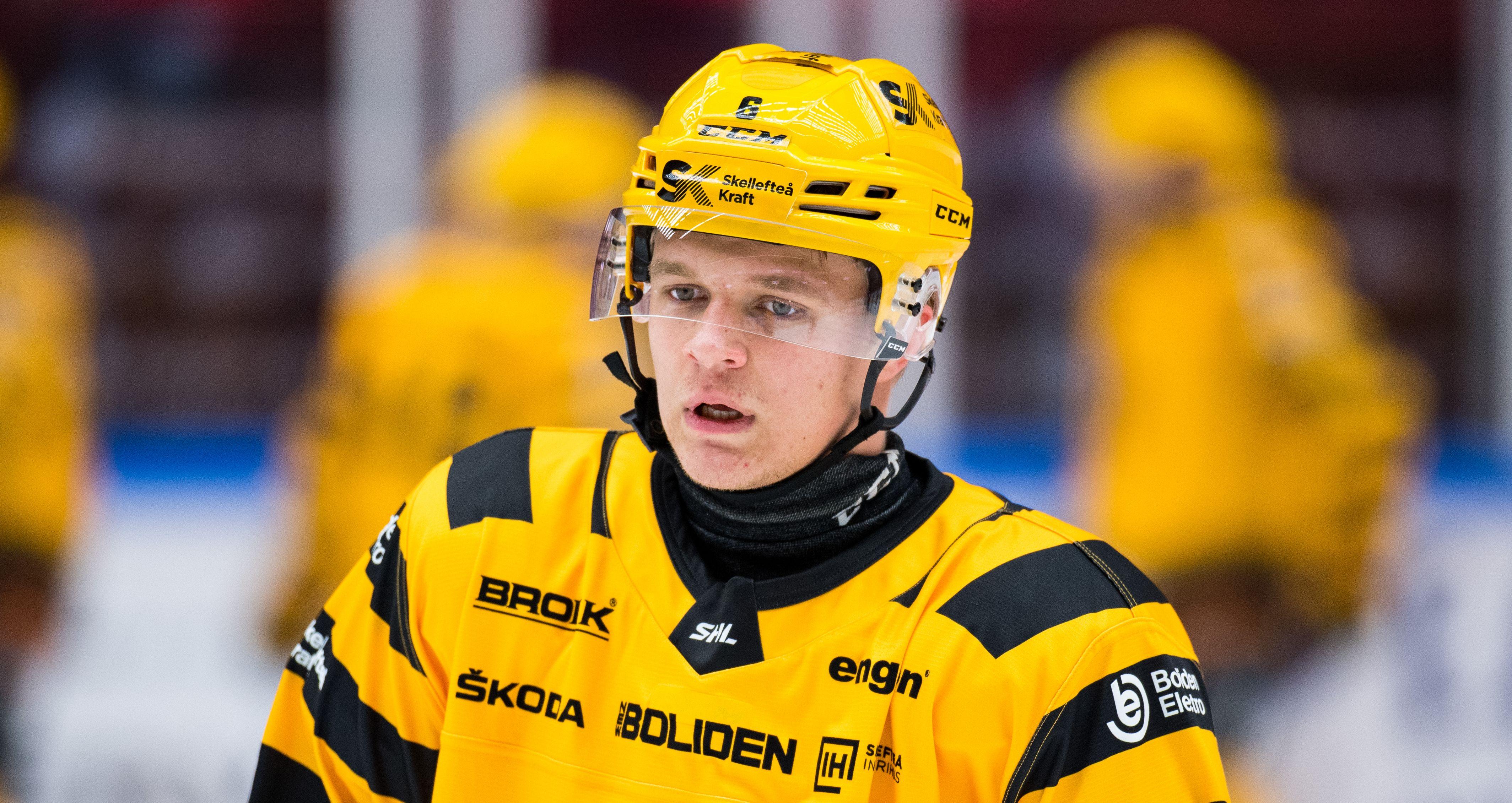 Backtalangen får ett A-lagskontrakt med SHL-klubben