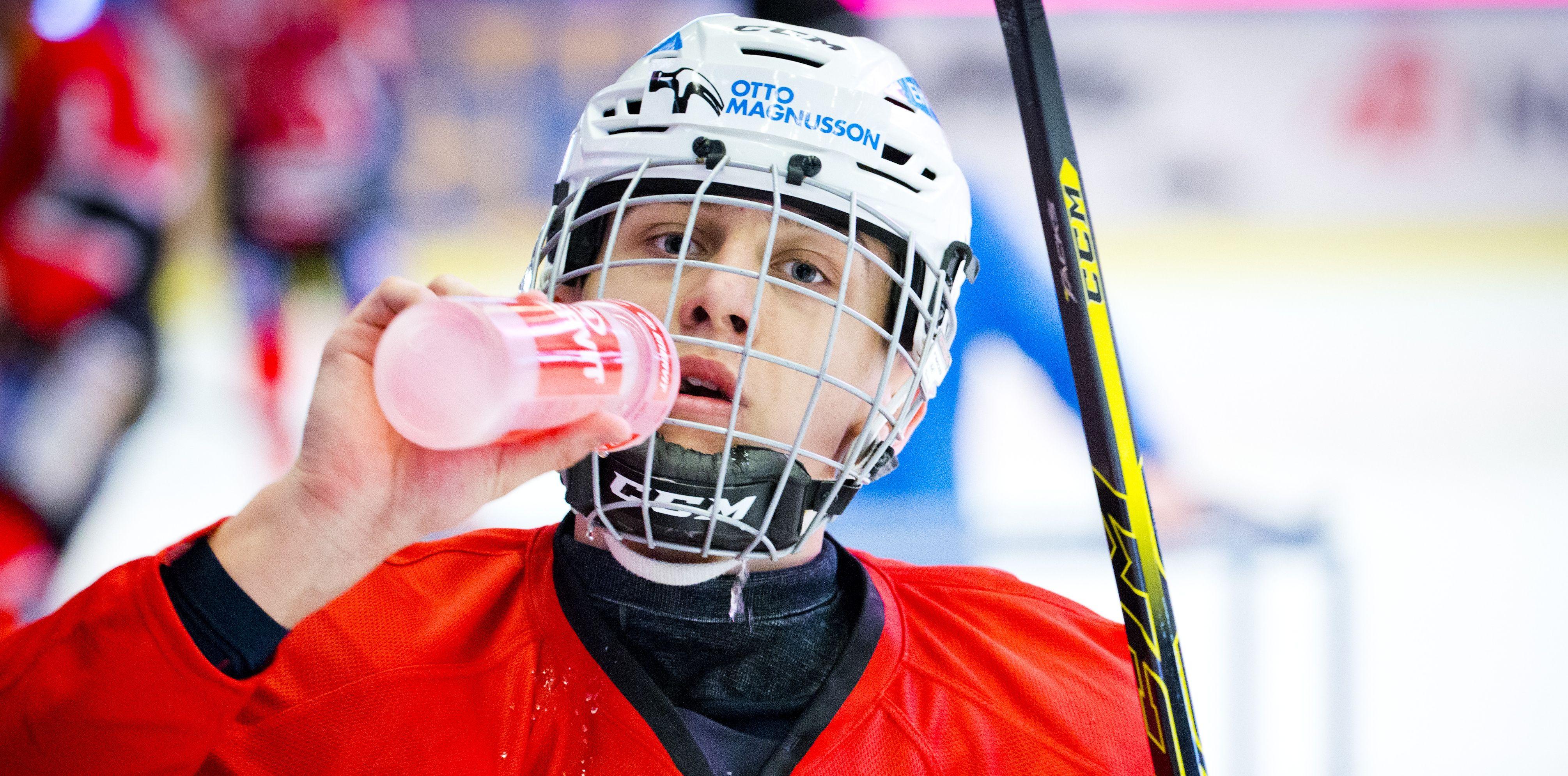 Han blir HV71:s första nyförvärv