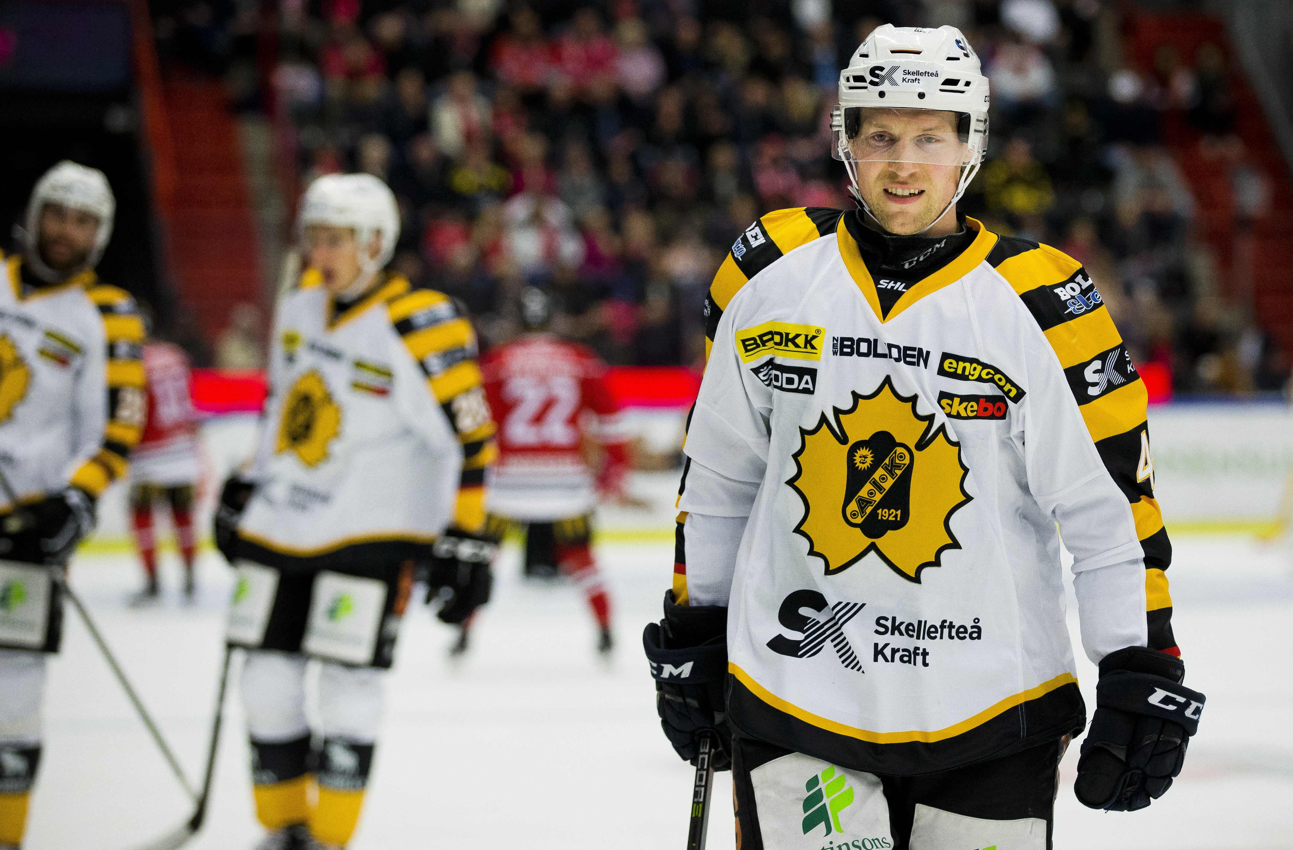 Champions Hockey League - Playoff matches, 20 November 