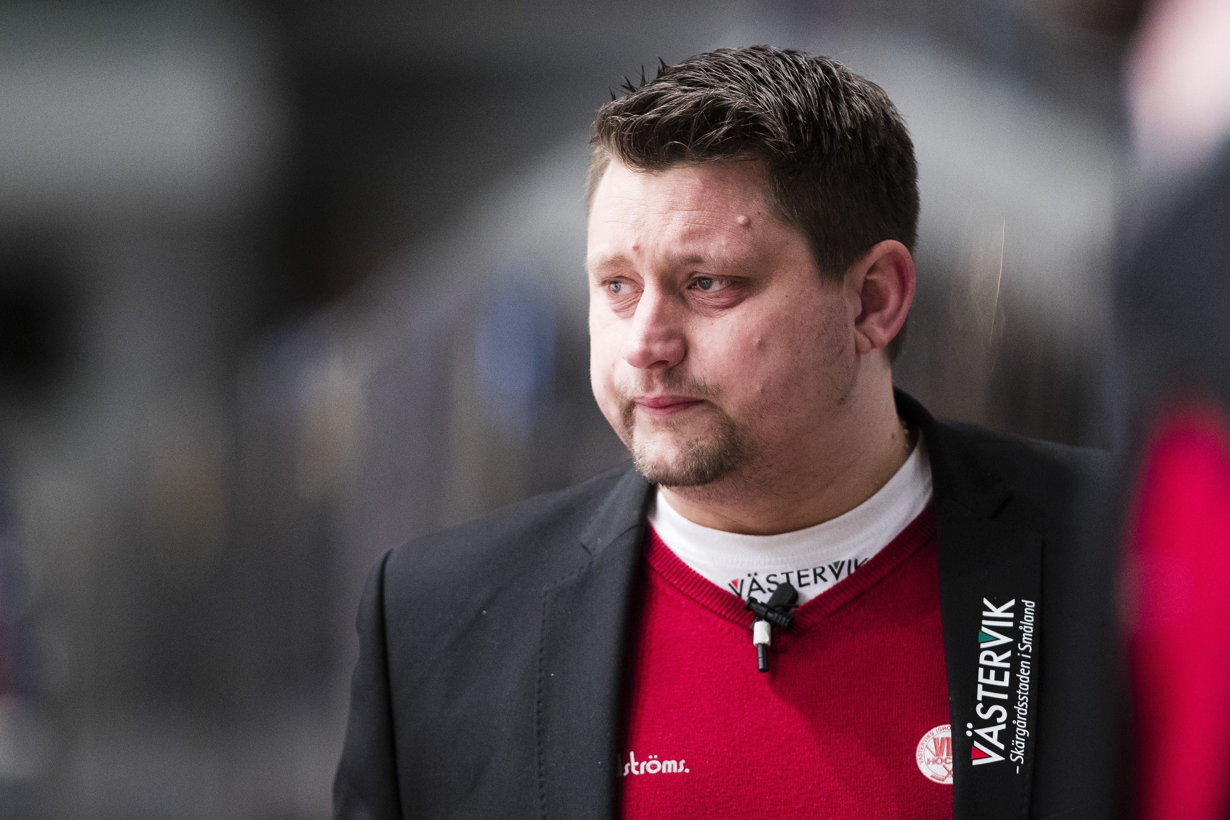 Mattias Karlin förlänger med Västervik