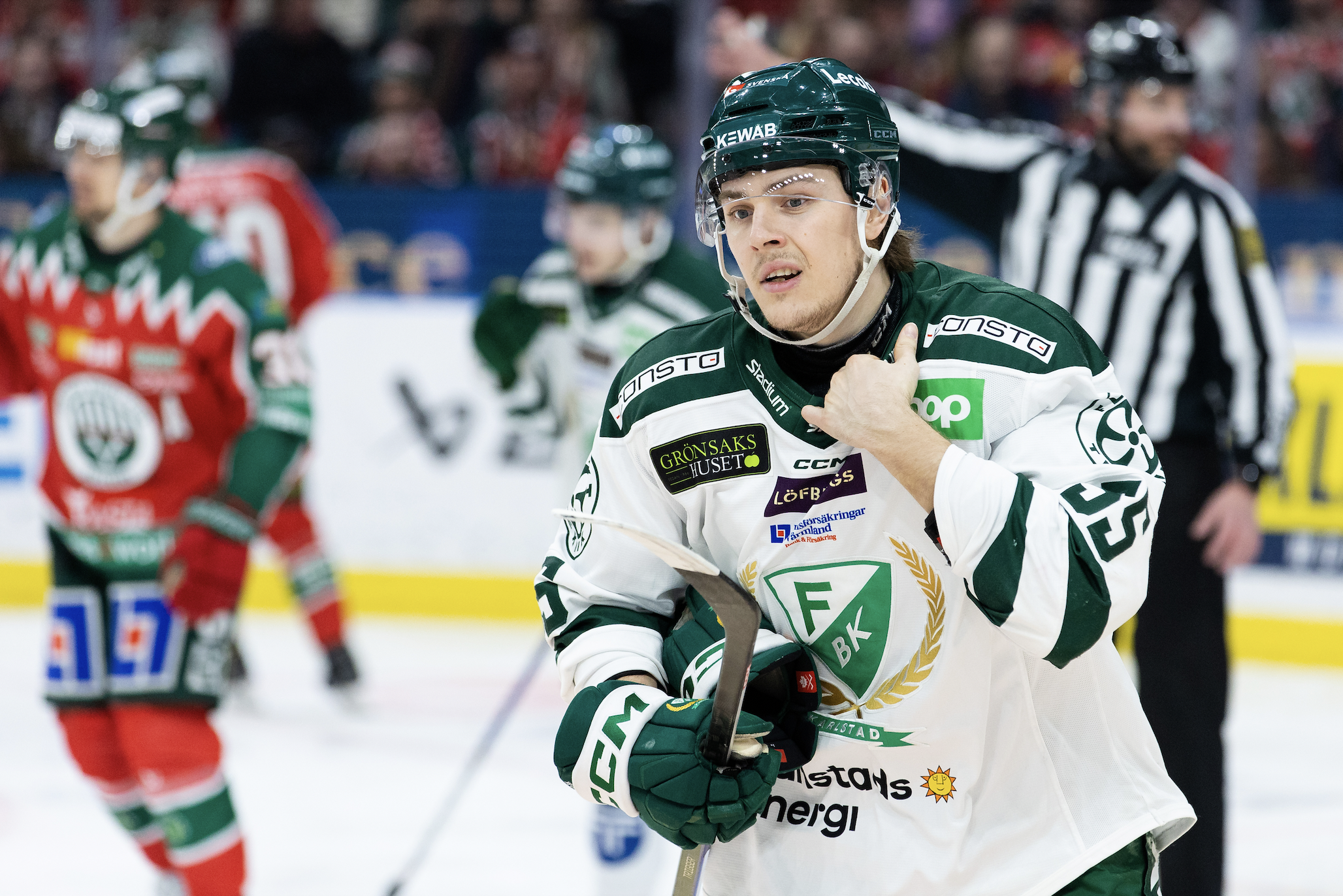 Max Lindroth lämnar Färjestad för SHL-konkurrent