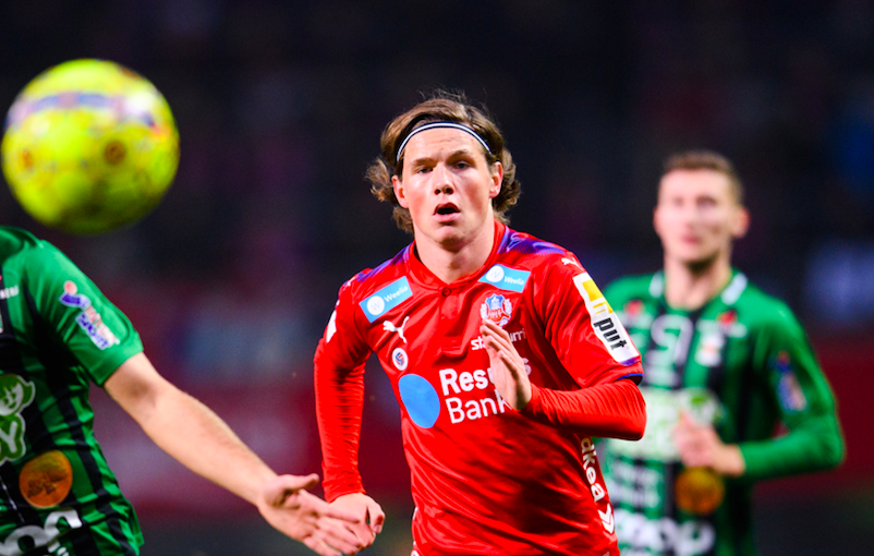 Mittfältaren förlänger sitt avtal med Helsingborg