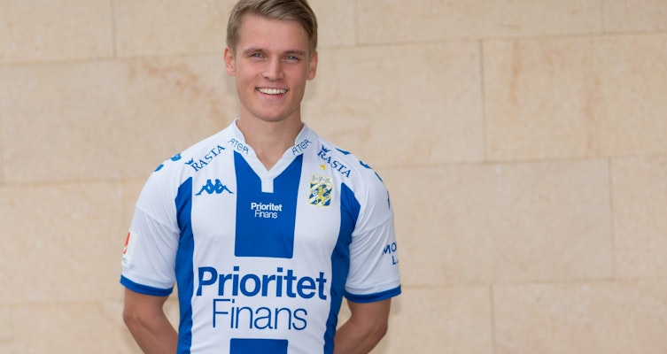 IFK Göteborg värvar mittfältare
