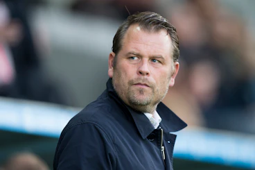 Mikael Stahre