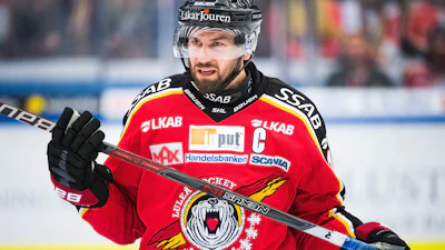 Niklas Olausson3