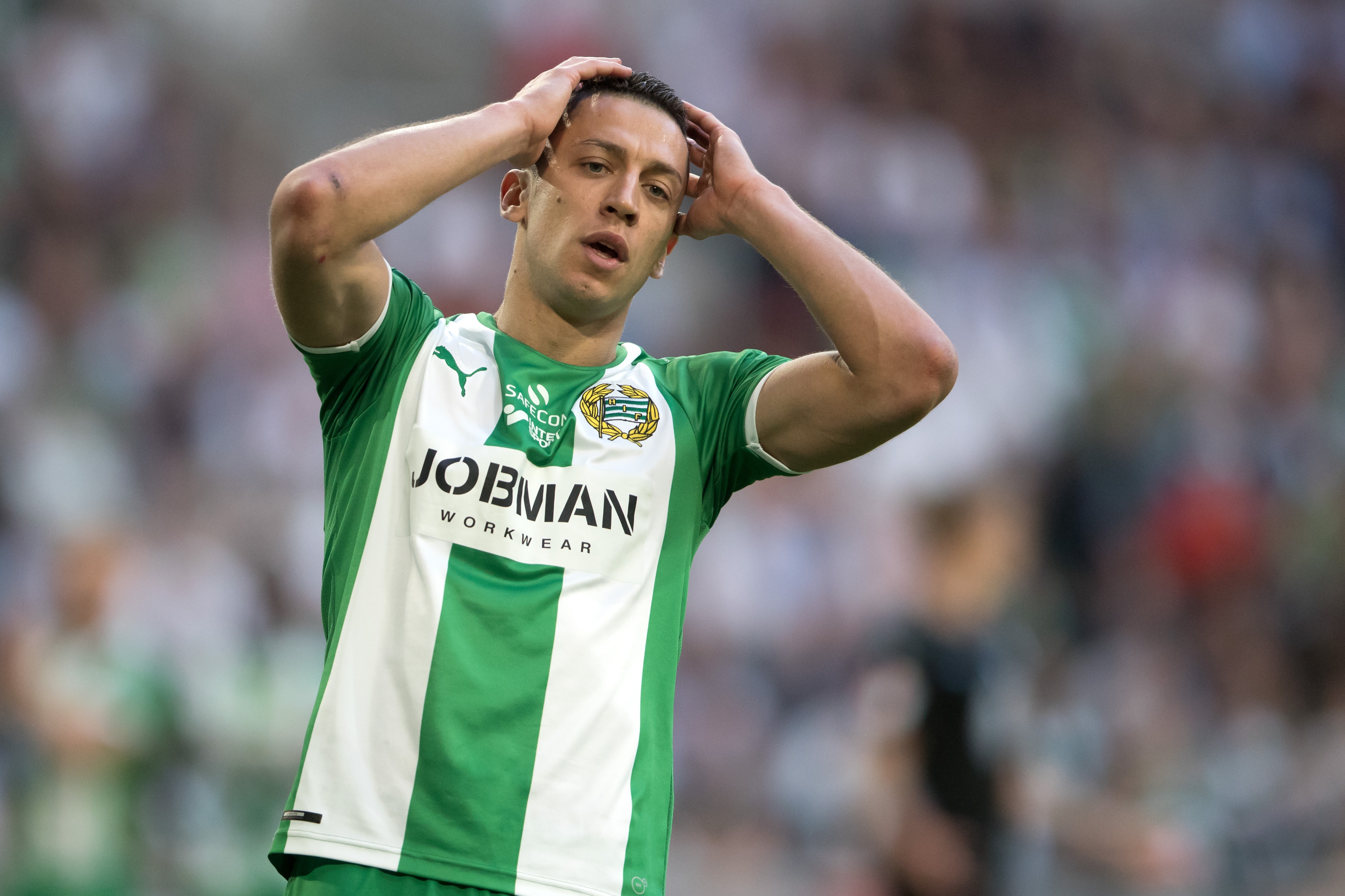 Bajens stjärna missar matchen mot Peking