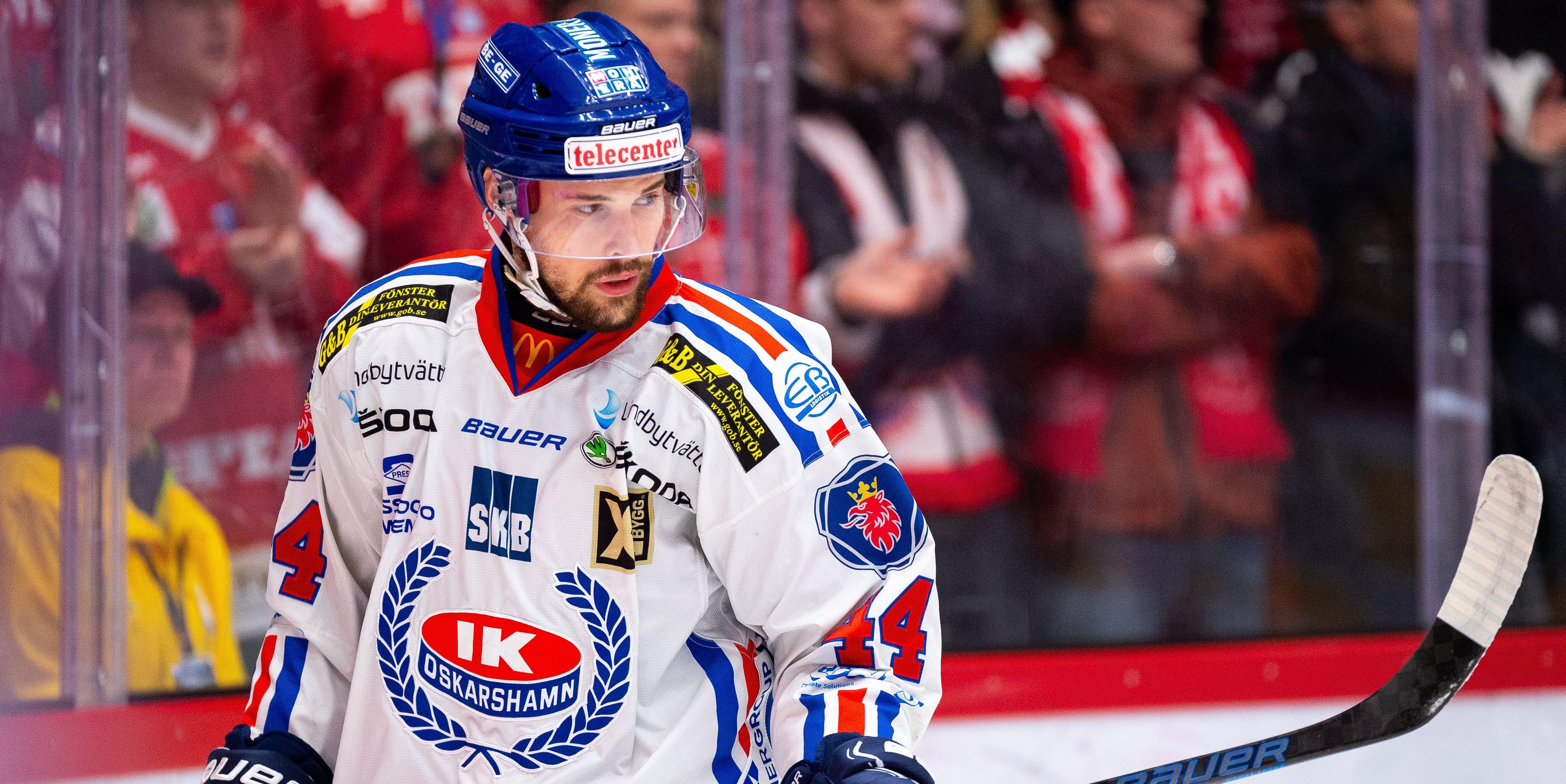 Gjorde succé i HockeyAllsvenskan - nu återvänder backen till Sverige