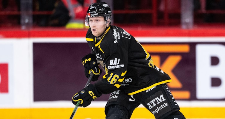 Klart med en ny klubb för AIK-bekantingen