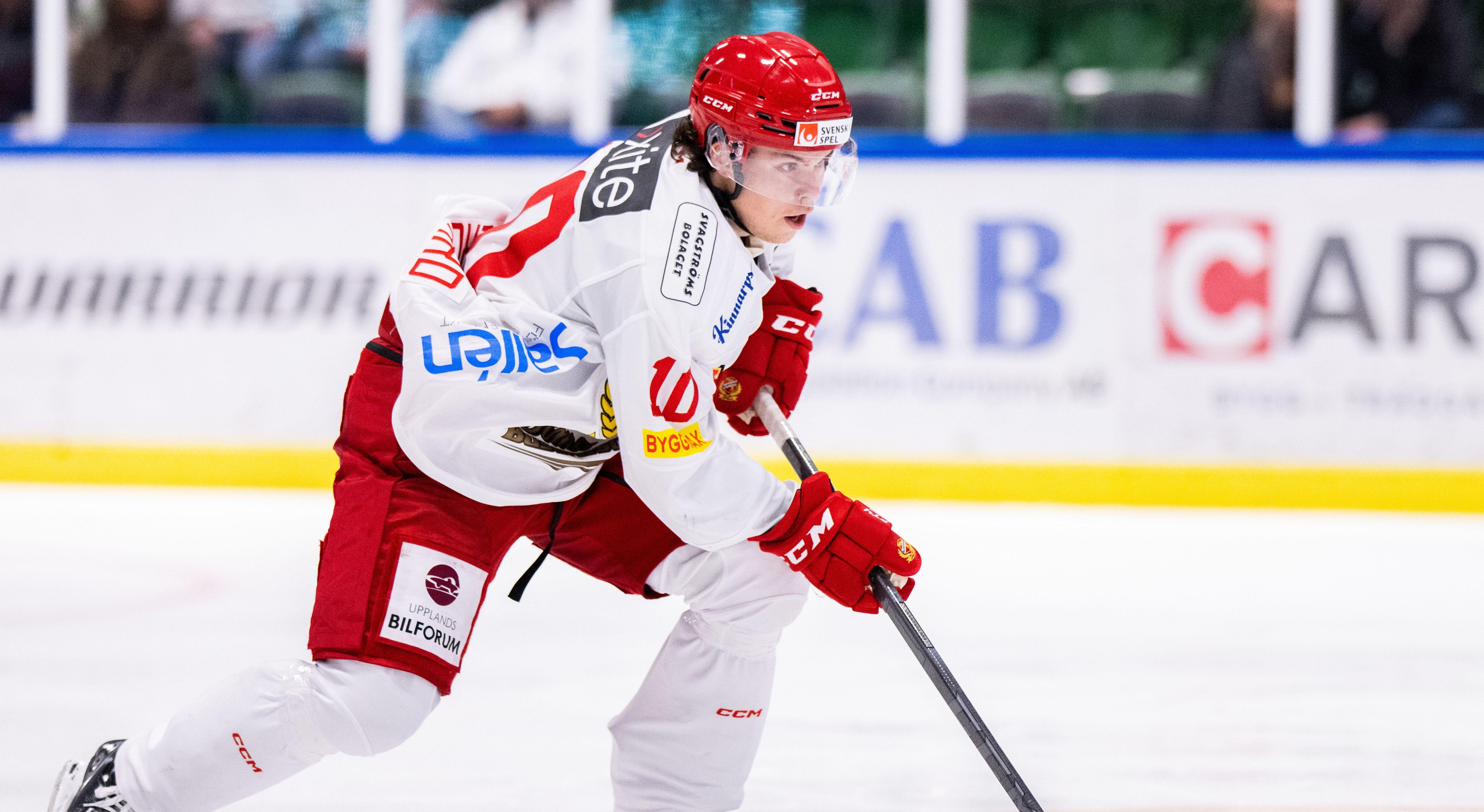 Forwarden förlänger kontraktet med den allsvenska klubben