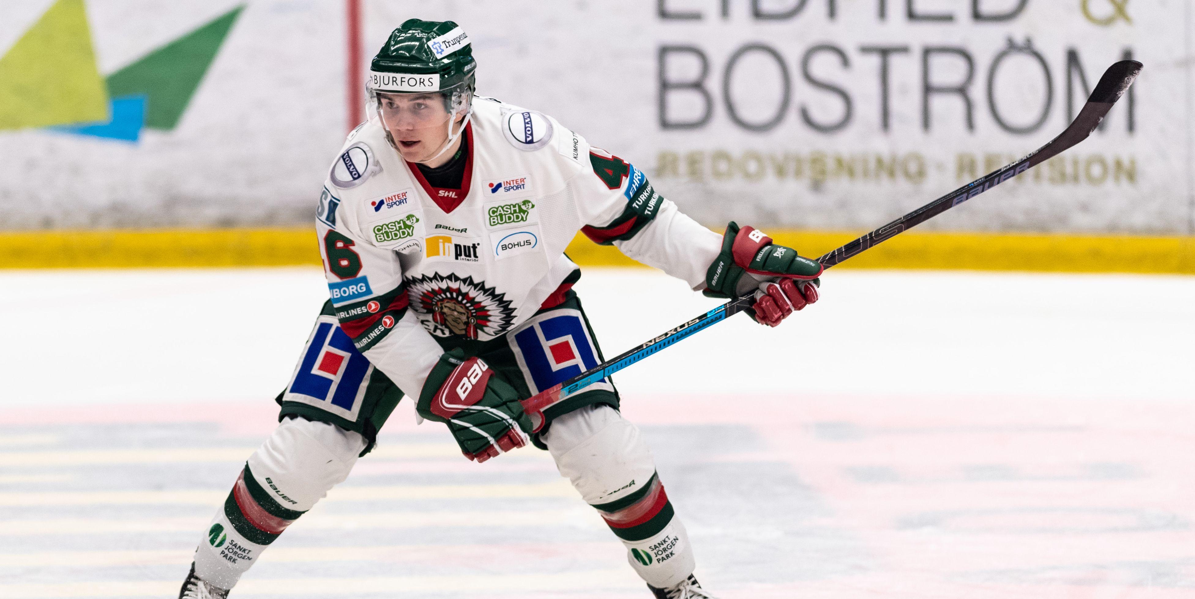 Hockeyettan nästa för forwarden med 65 SHL-matcher på meritlistan