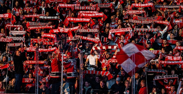 Orebrofans FOTO Johan Bernstrom