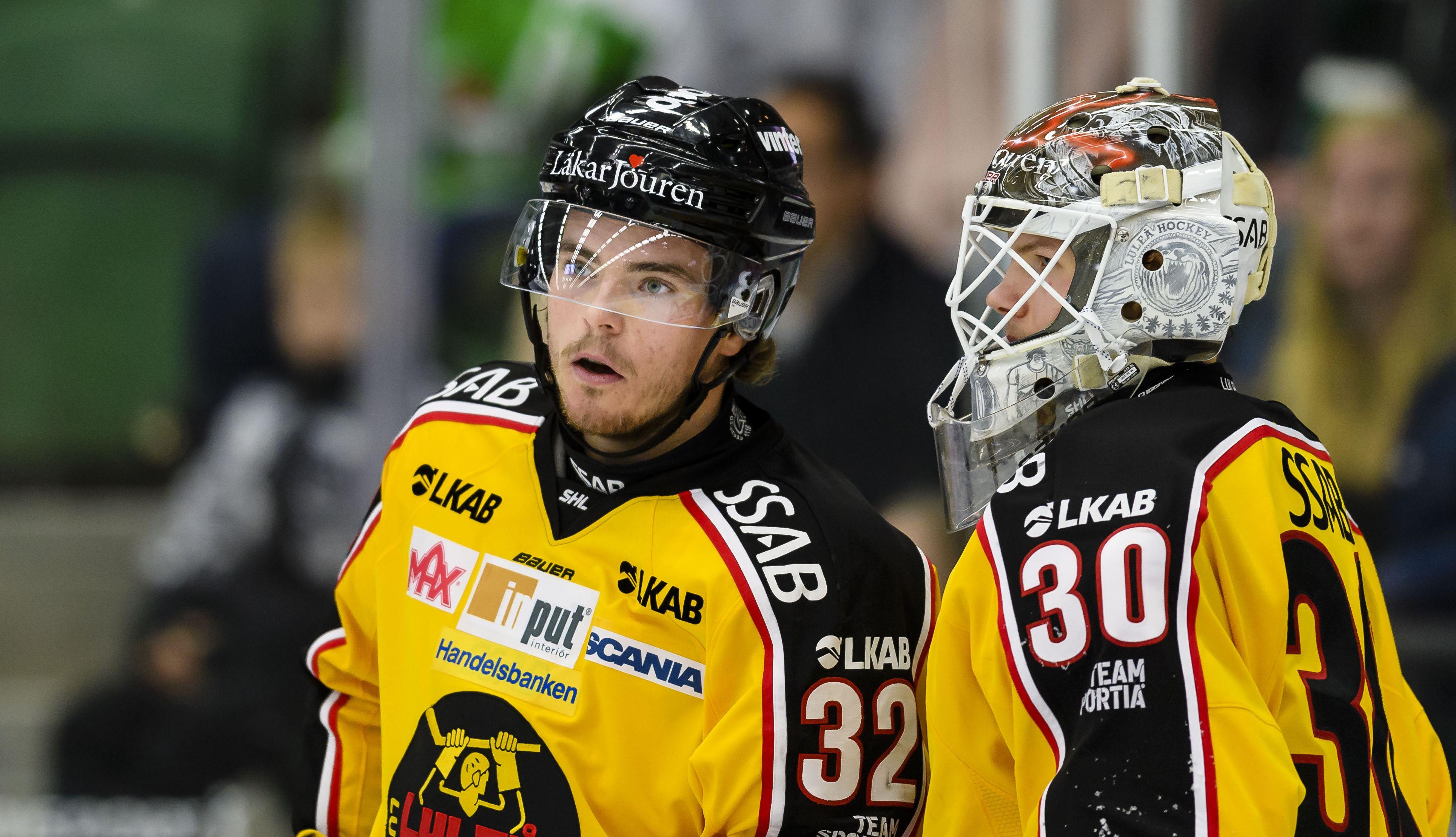 Oscar Engsund hyllas: "Han är en av ligans absolut bästa backar"