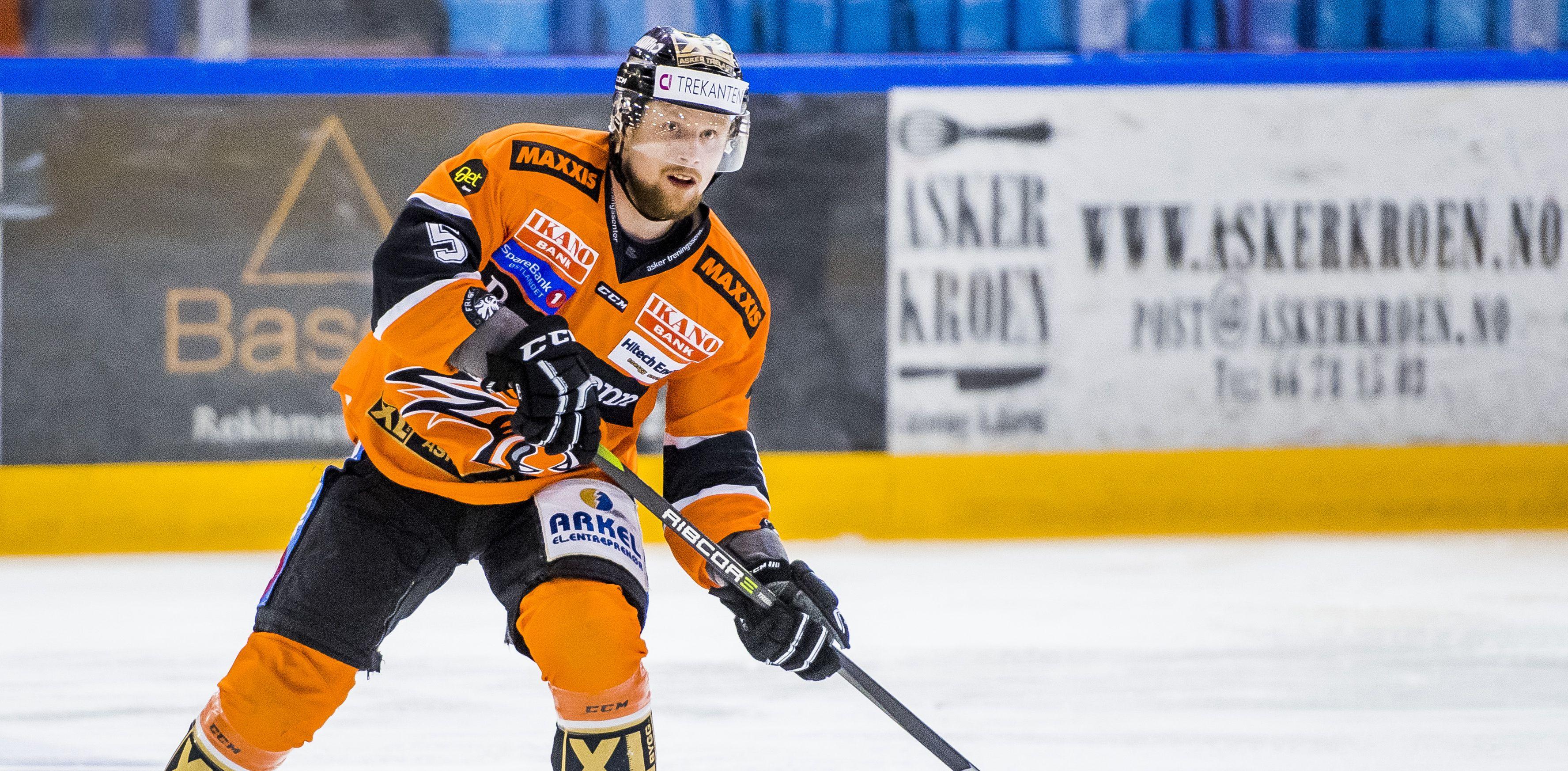 Offensivt skicklig back till det allsvenska laget