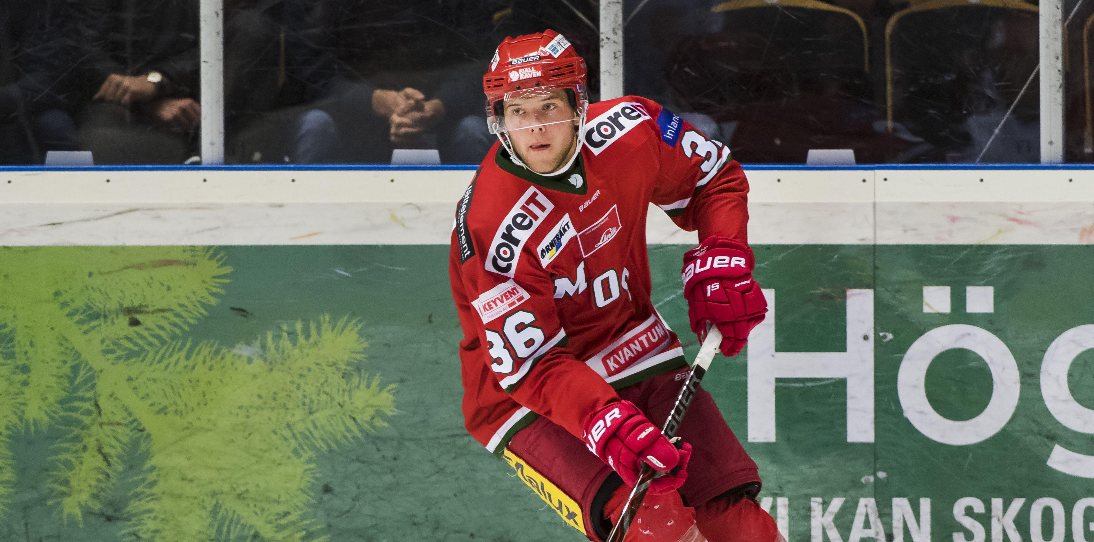 Västervik värvar från seriekonkurrenten