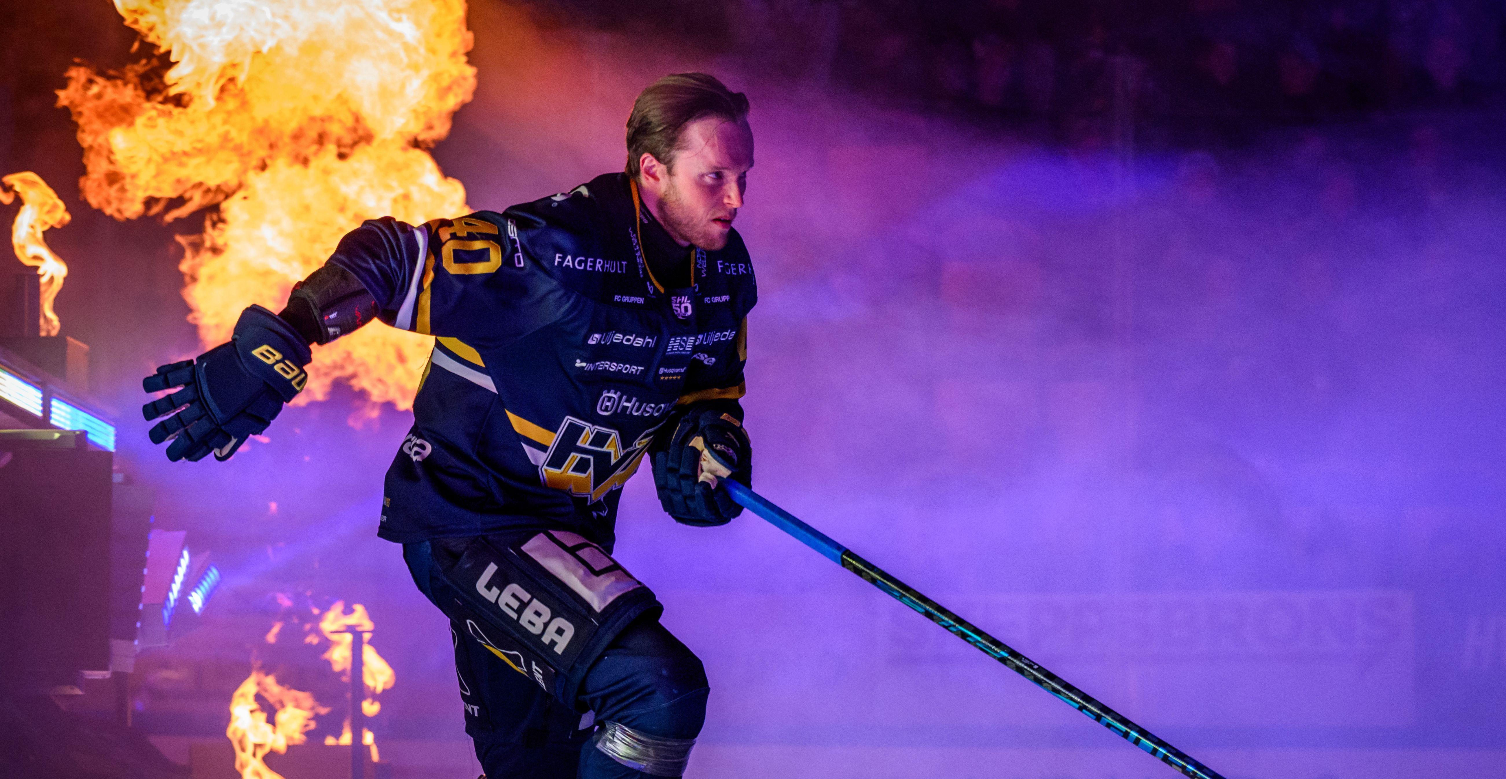 Tvåvägsforwarden förlänger kontraktet med SHL-klubben