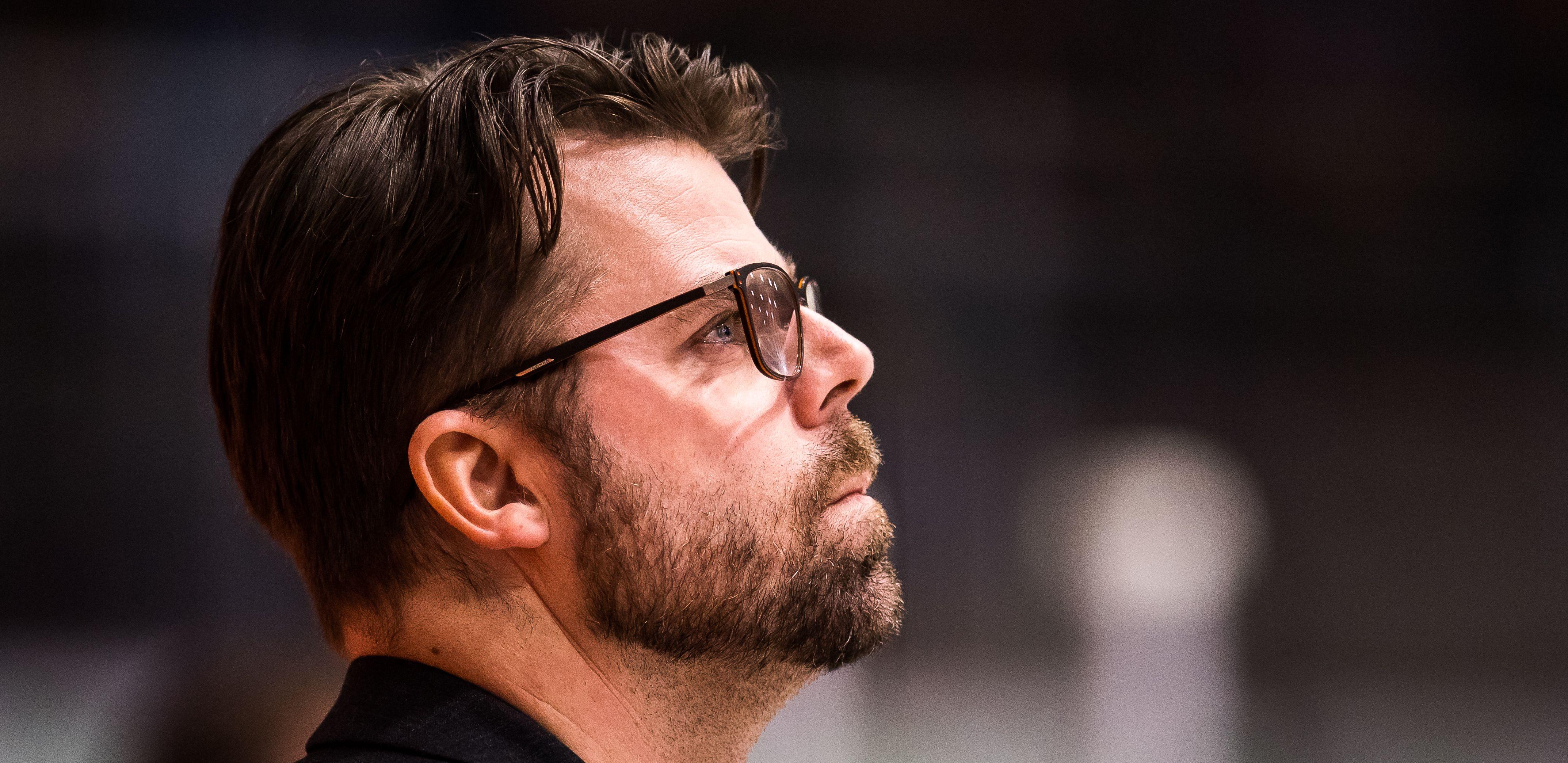 Tränaren fortsätter i Karlskrona