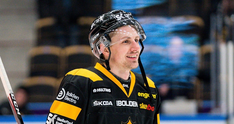 Leksand förstärker - back ansluter från seriekonkurrenten