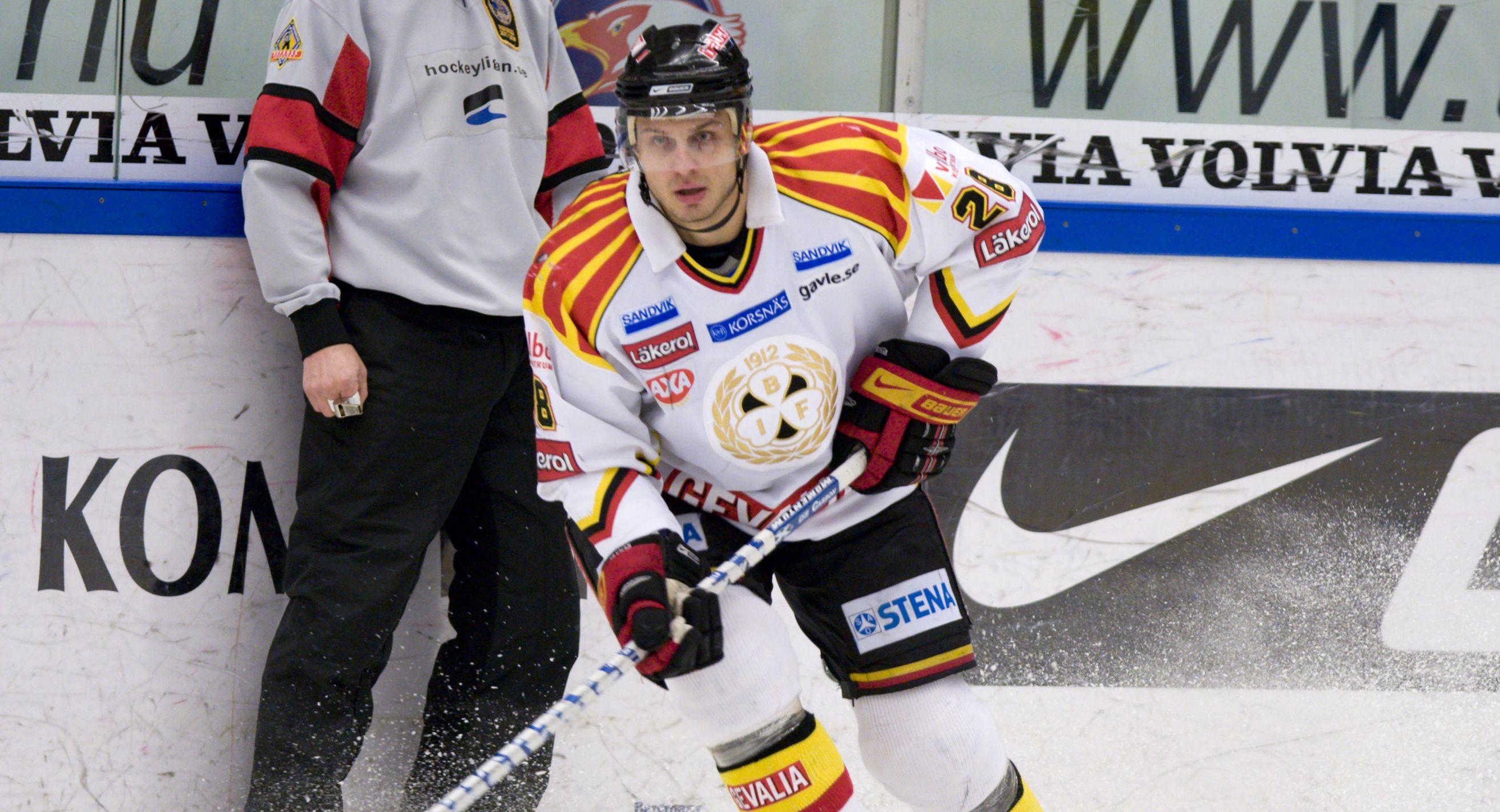 Skrällen: Pavel Brendl är klar för spel i Hockeyettan