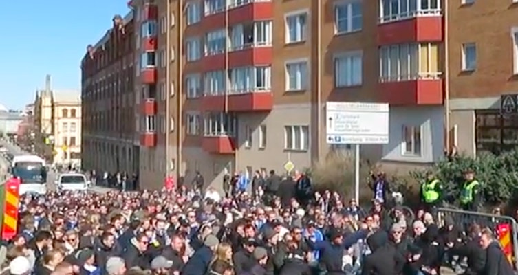 VIDEO: Peking Fanz marsch till hemmapremiären