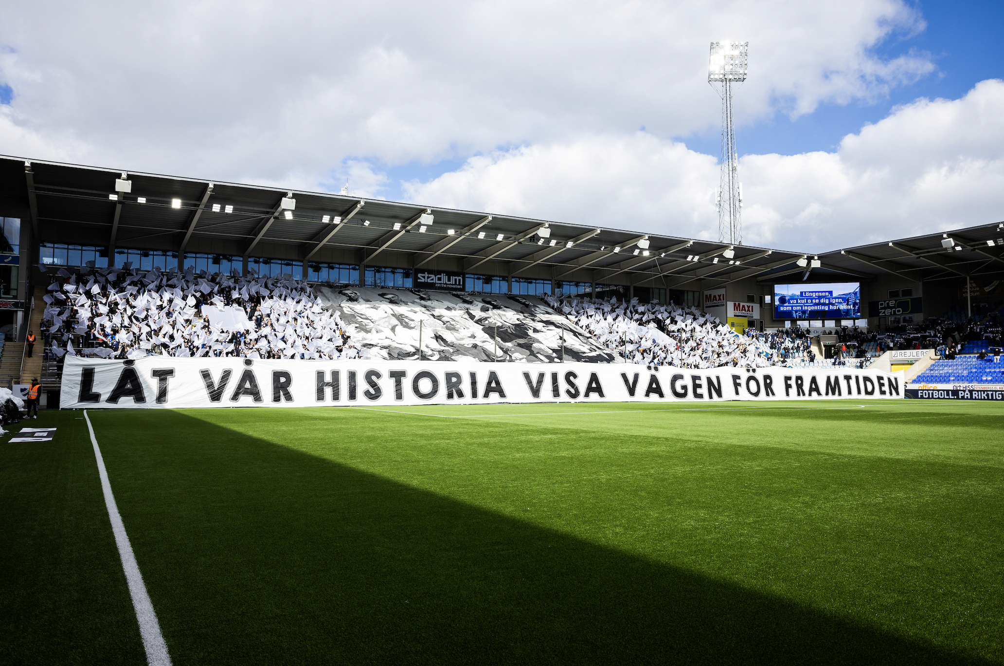 Plus & minus efter premiären