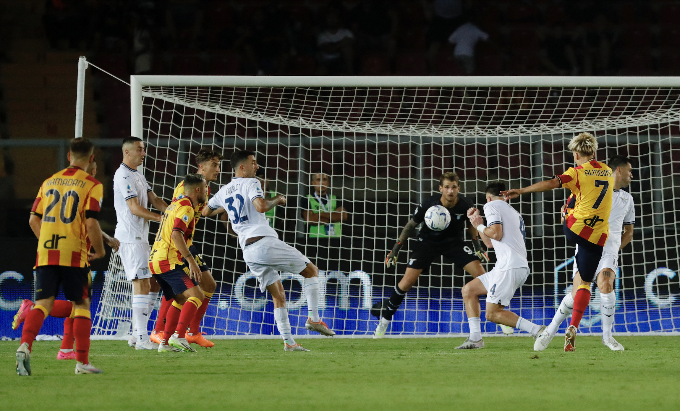 Titta här - Pontus Almqvist slog till mot Lazio