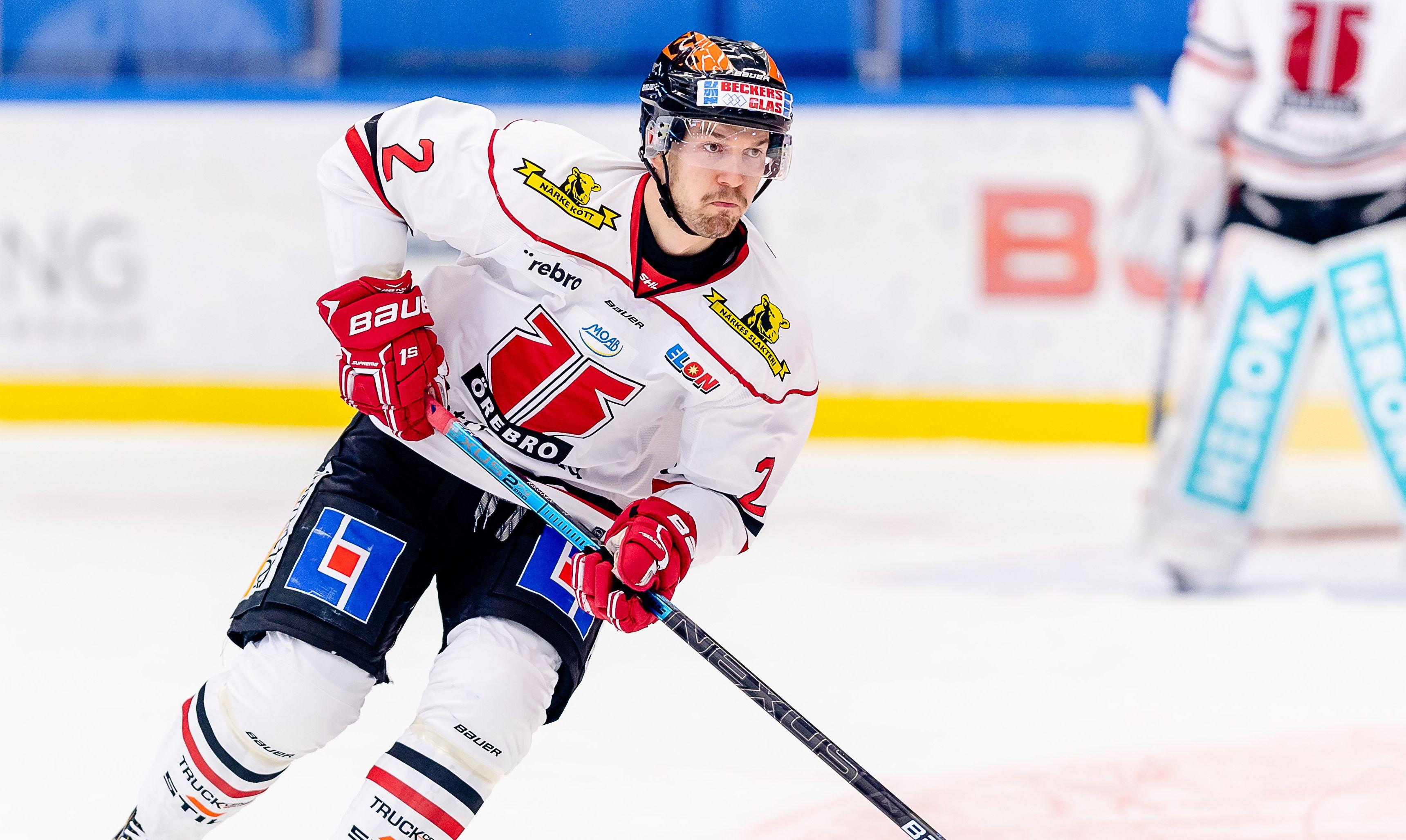 Den landslagsmeriterade finländaren förlänger kontraktet med SHL-klubben