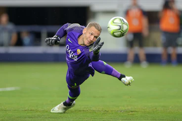 Robin Olsen