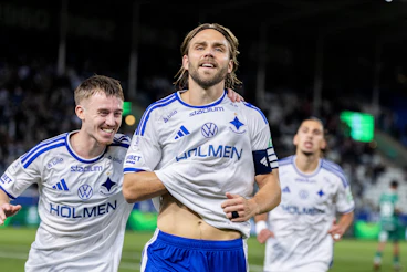 Ryan Nelson och IFK Norrkopings Christoffer Nyman foto Magnus Andersson