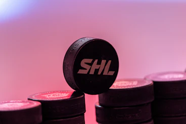 SHL Puck foto Magnus Andersson