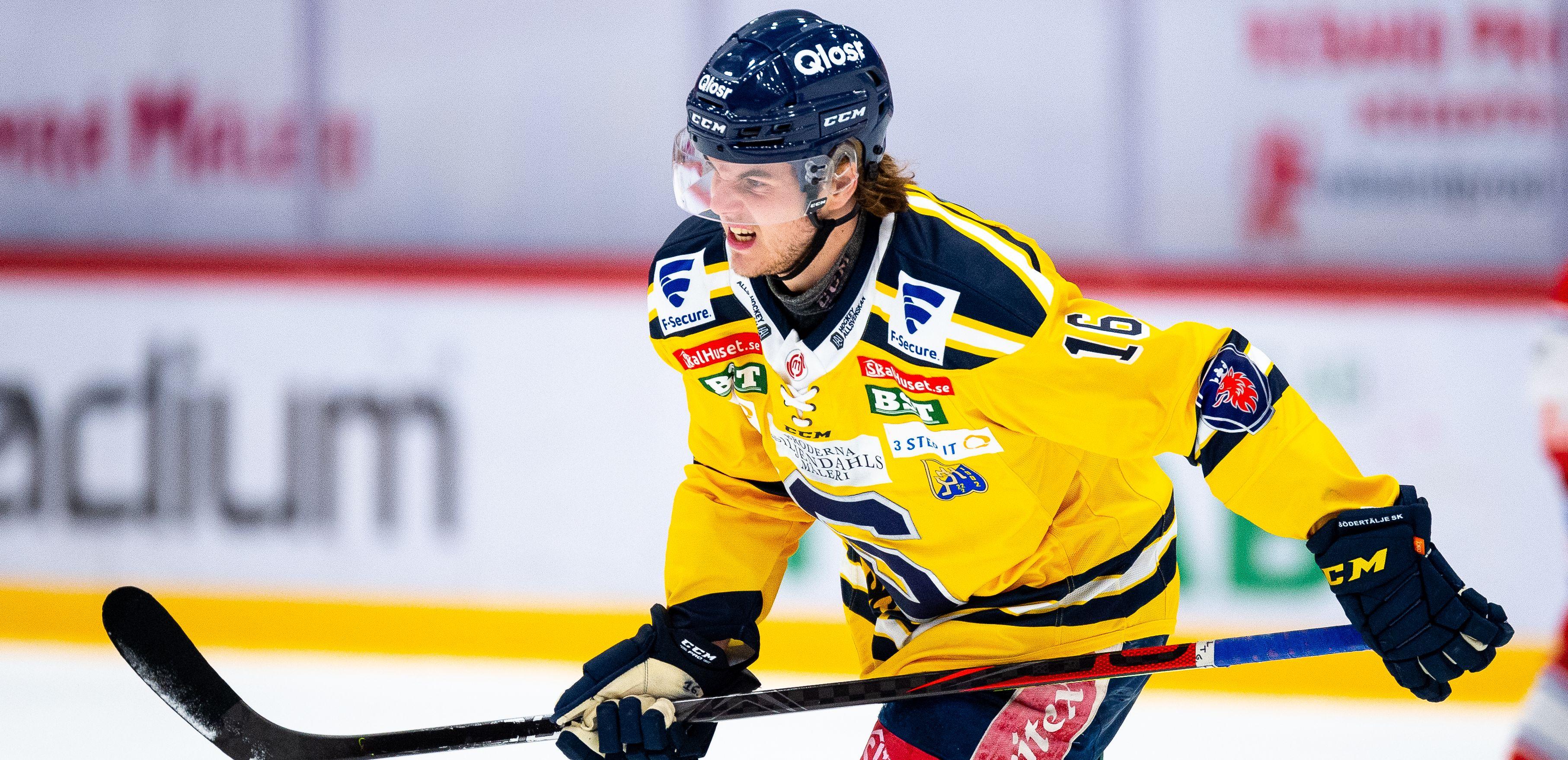 Spetsforwarden lämnar det allsvenska laget