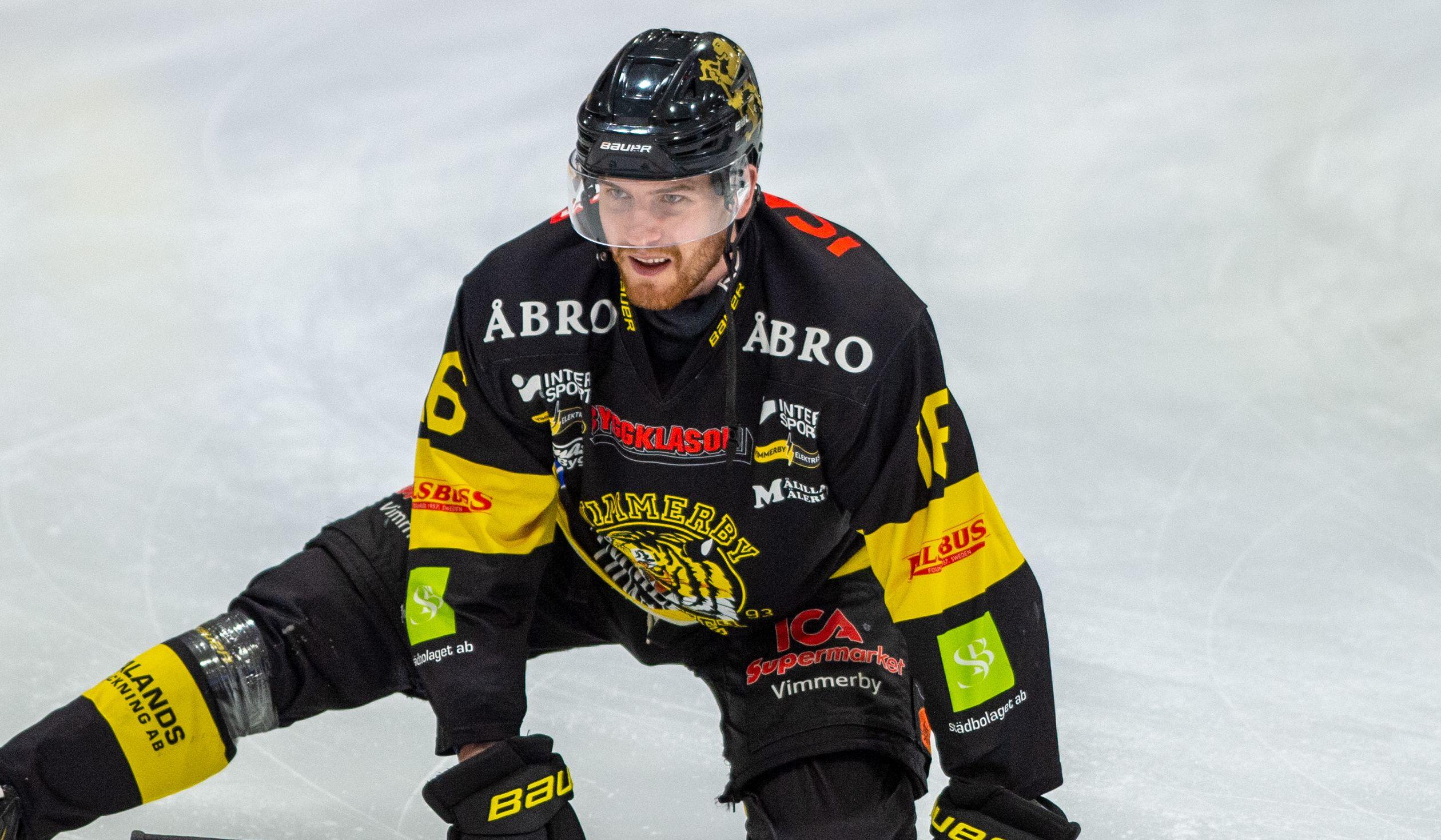 Den 32-årige Vimmerby-bekantingen slutar spela hockey