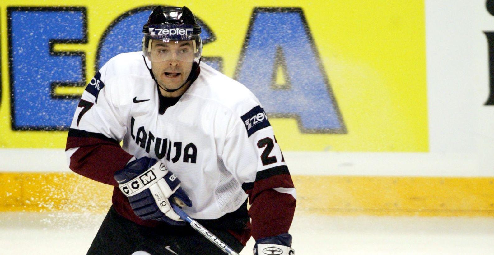 Hockeyettan-klubben sparkar tränaren