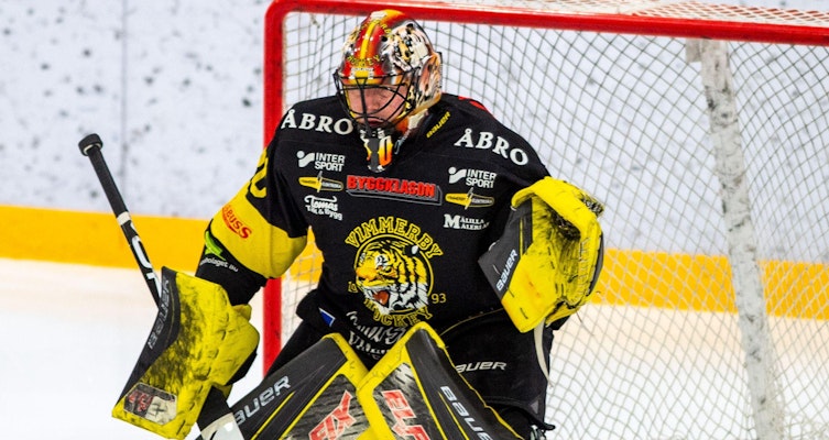 Hockeyettan-stjärnan hamnar i HockeyAllsvenskan