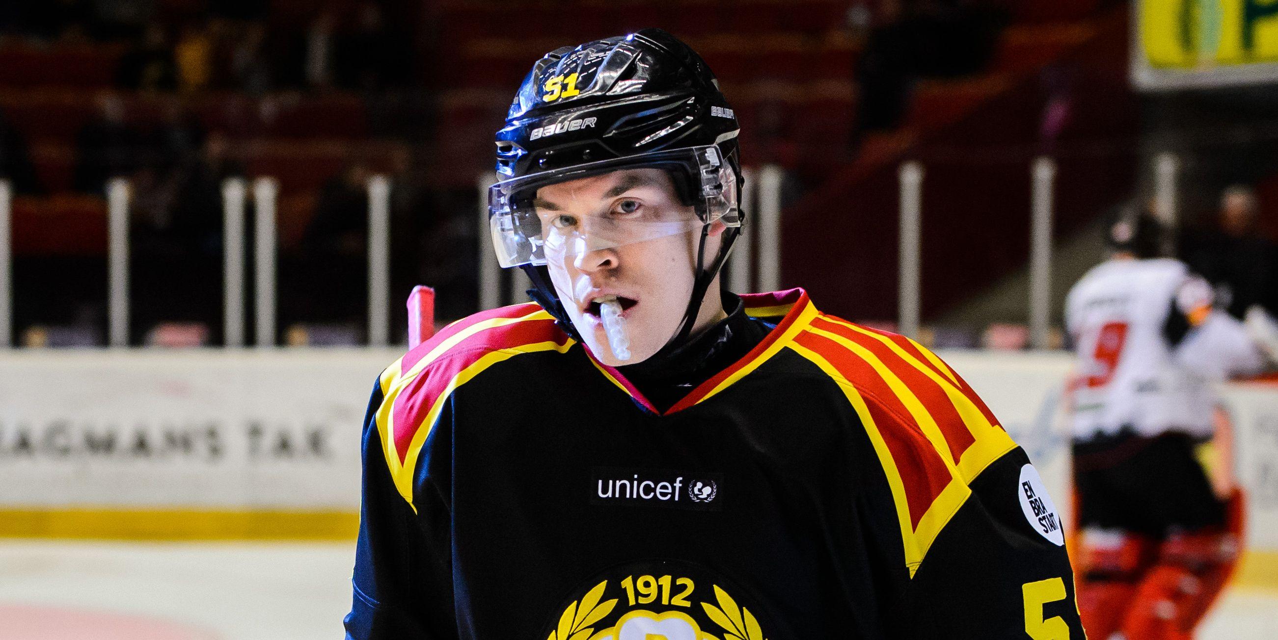 Klart med en ny klubb för Tomi Sallinen