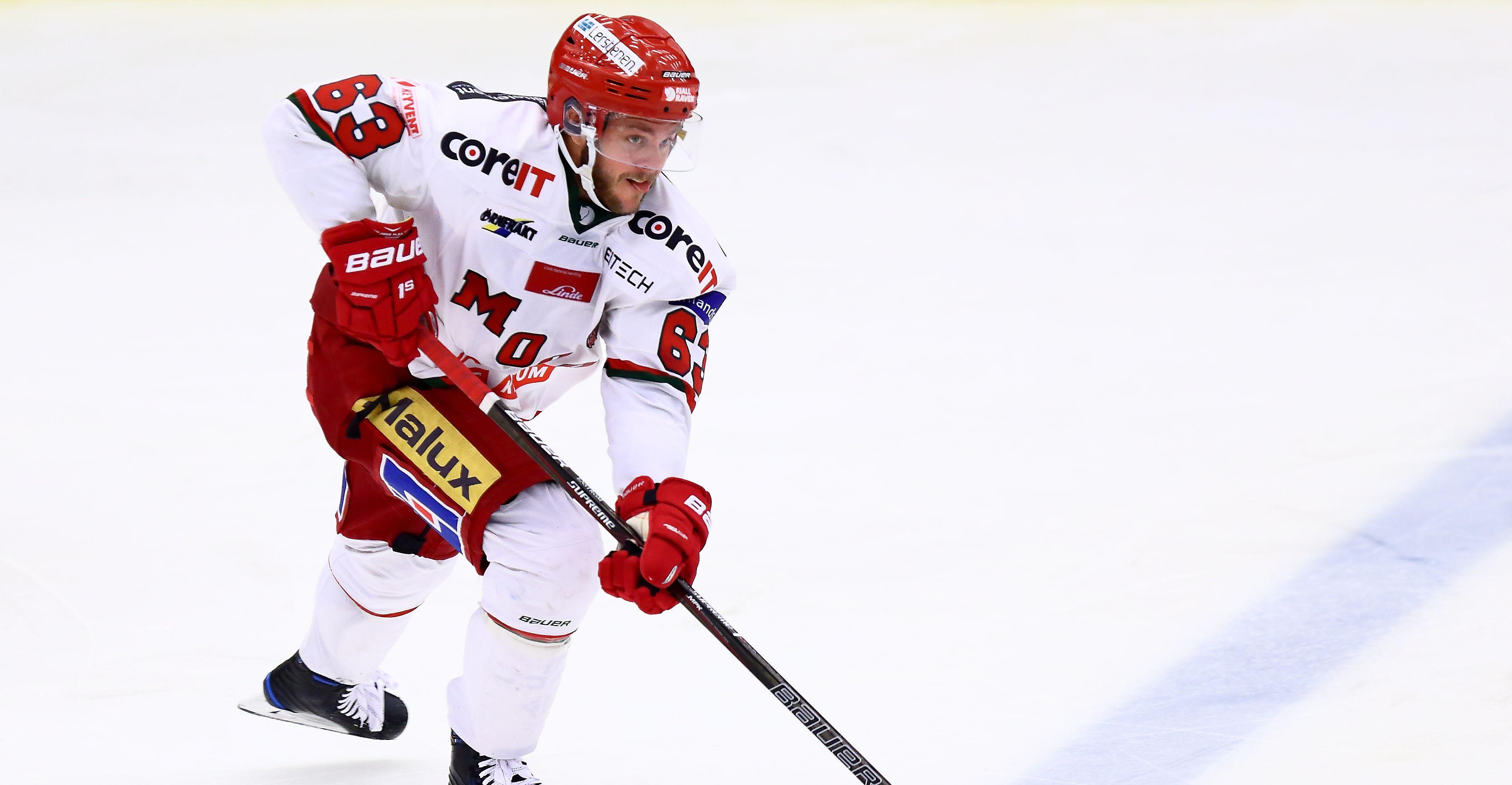 Backen förlänger avtalet med den allsvenska klubben