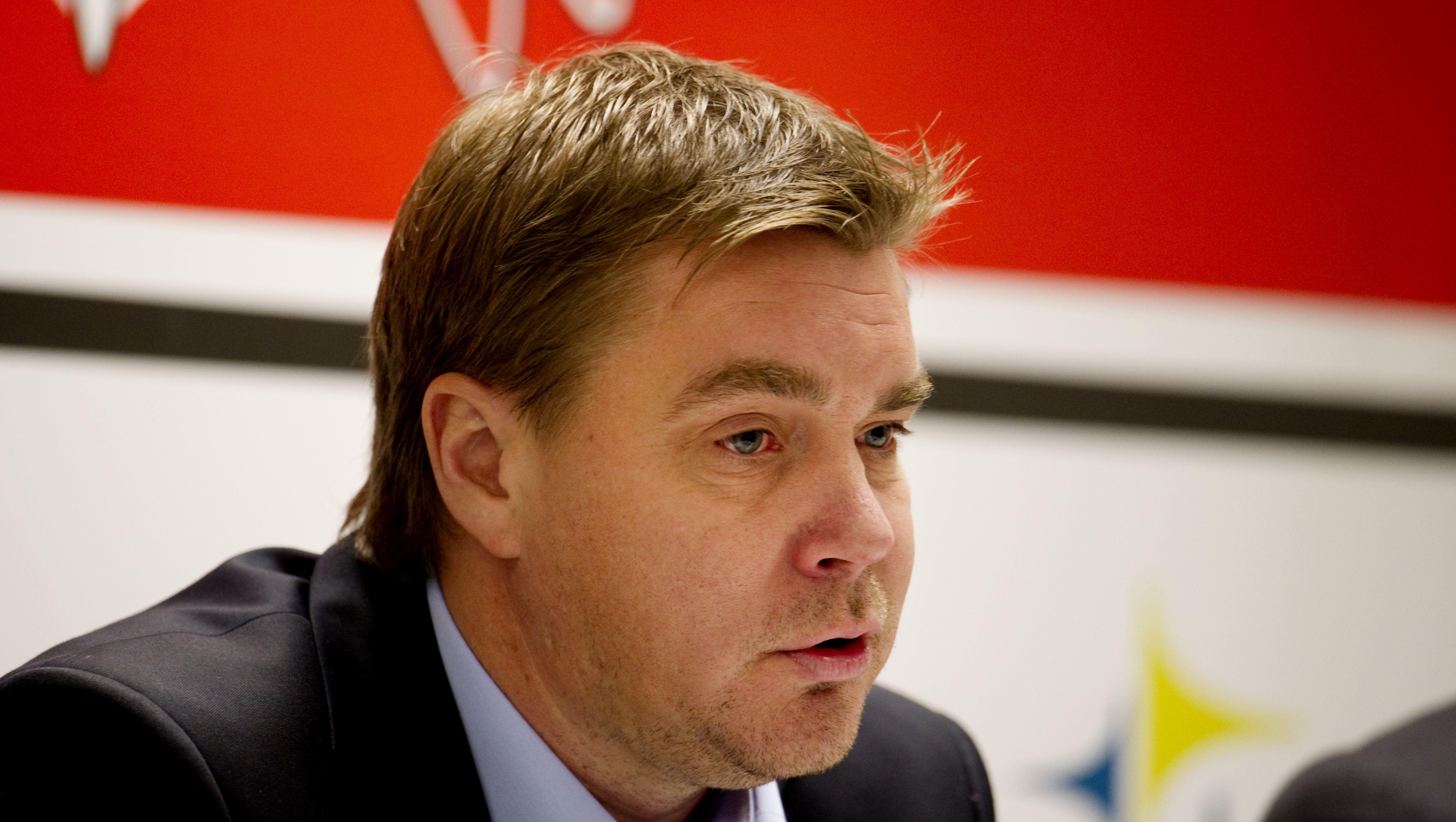 Tommy Salo kan göra comeback som sportchef