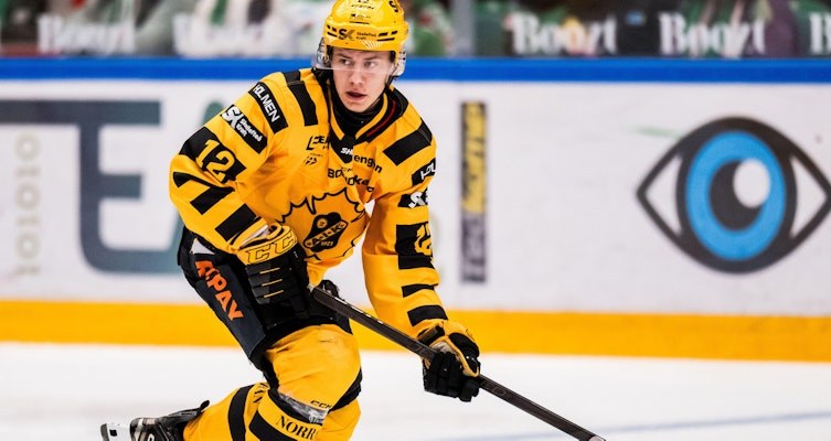 Valter Lindberg har vuxit in i SHL-kostymen