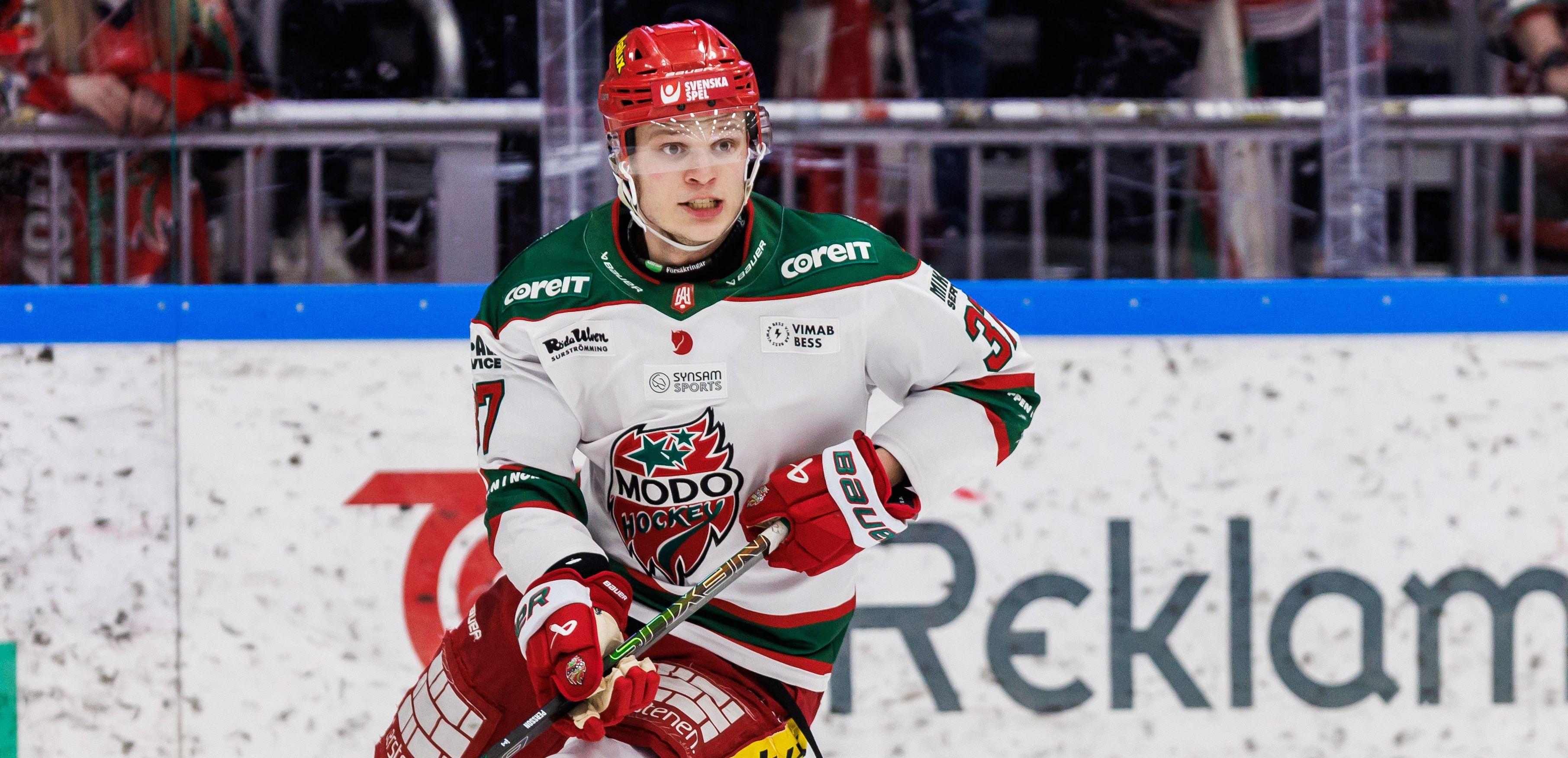 Viktor Persson har skrivit på