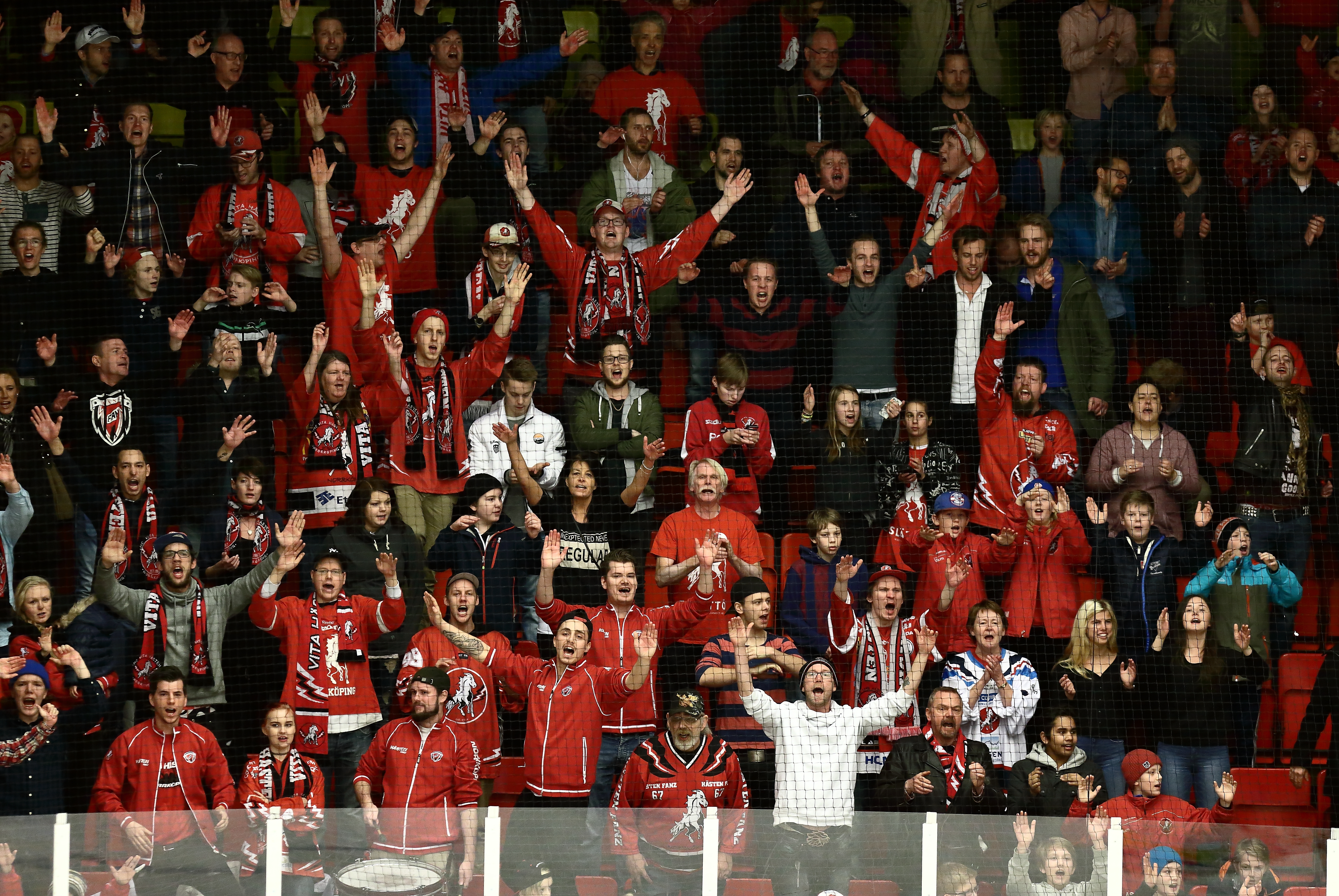 Linköpingssonen lämnar Vita Hästen