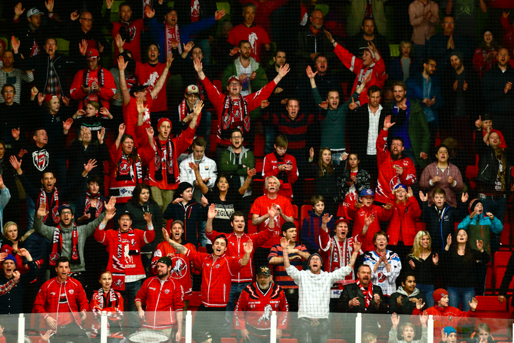 Vita Hästen nya serieledare i Hockeyettan Södra - hattrick av Sebastian Lillsund