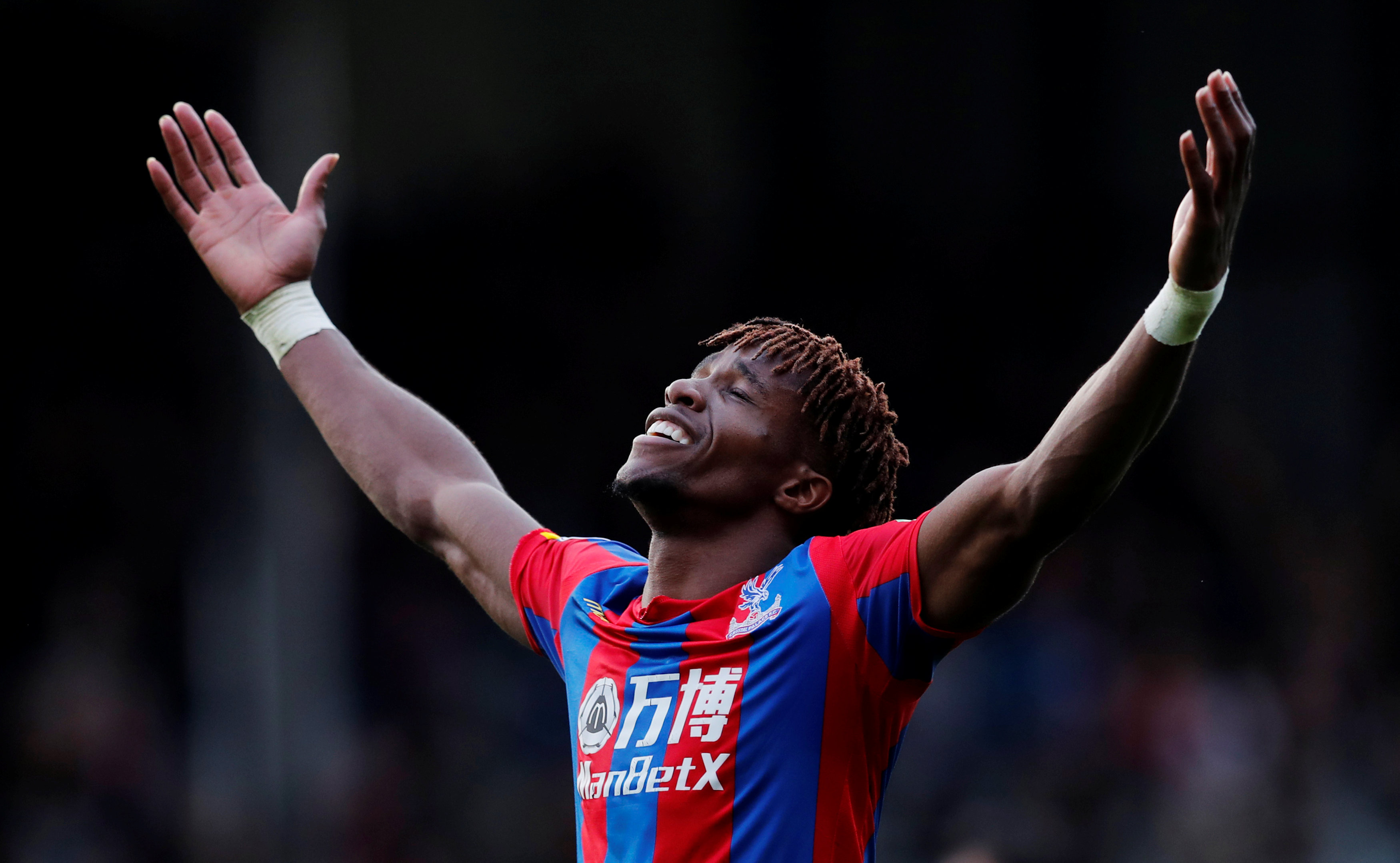 Vill värva Wilfried Zaha - erbjuder närmare 500 miljoner kronor