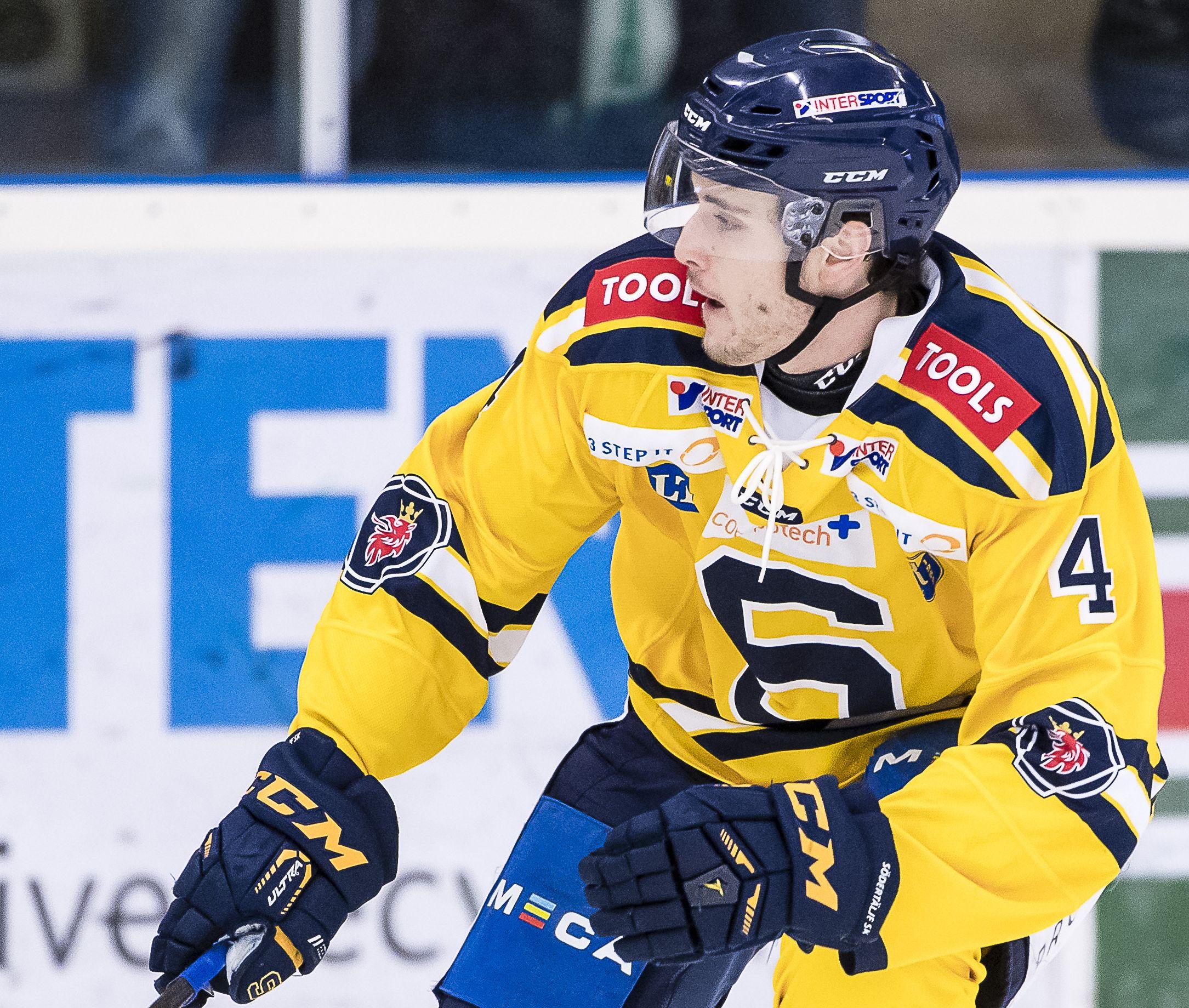 Hockeyettan-backen tränar med det allsvenska laget - kan bli aktuell för spel