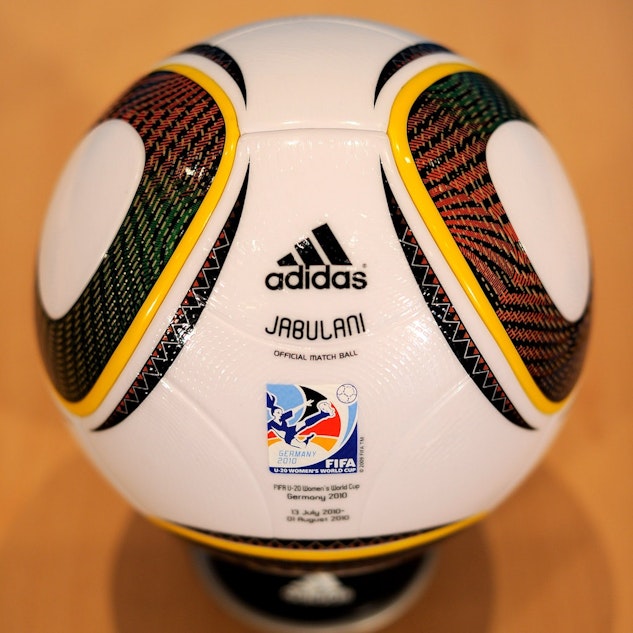 Adidas Jabulani 2010 World Cup Ball 18Hy9J6T32Q71Ovaqh8Awuf0Y