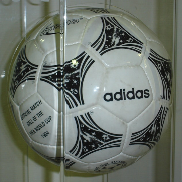 Adidas Questra 1994 World Cup Ball Yyhmgmlitokv17Eatisrsnxgh